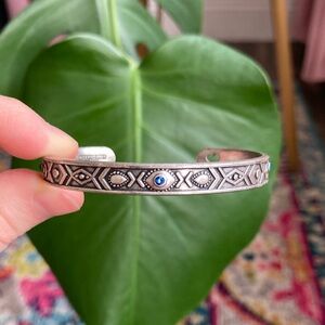 Silver evil eye bracelet